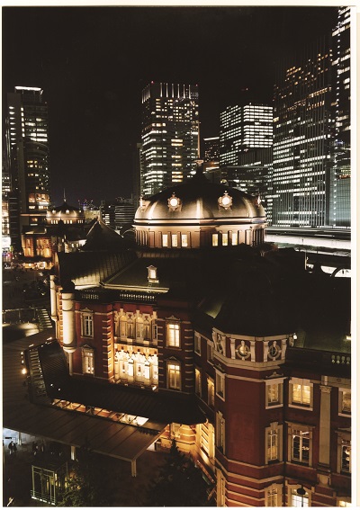 東京駅夜景